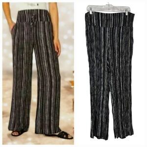 Peace & Pearls Women High-Waisted Wide Leg Soft Printed Pants Pockets Black Dots